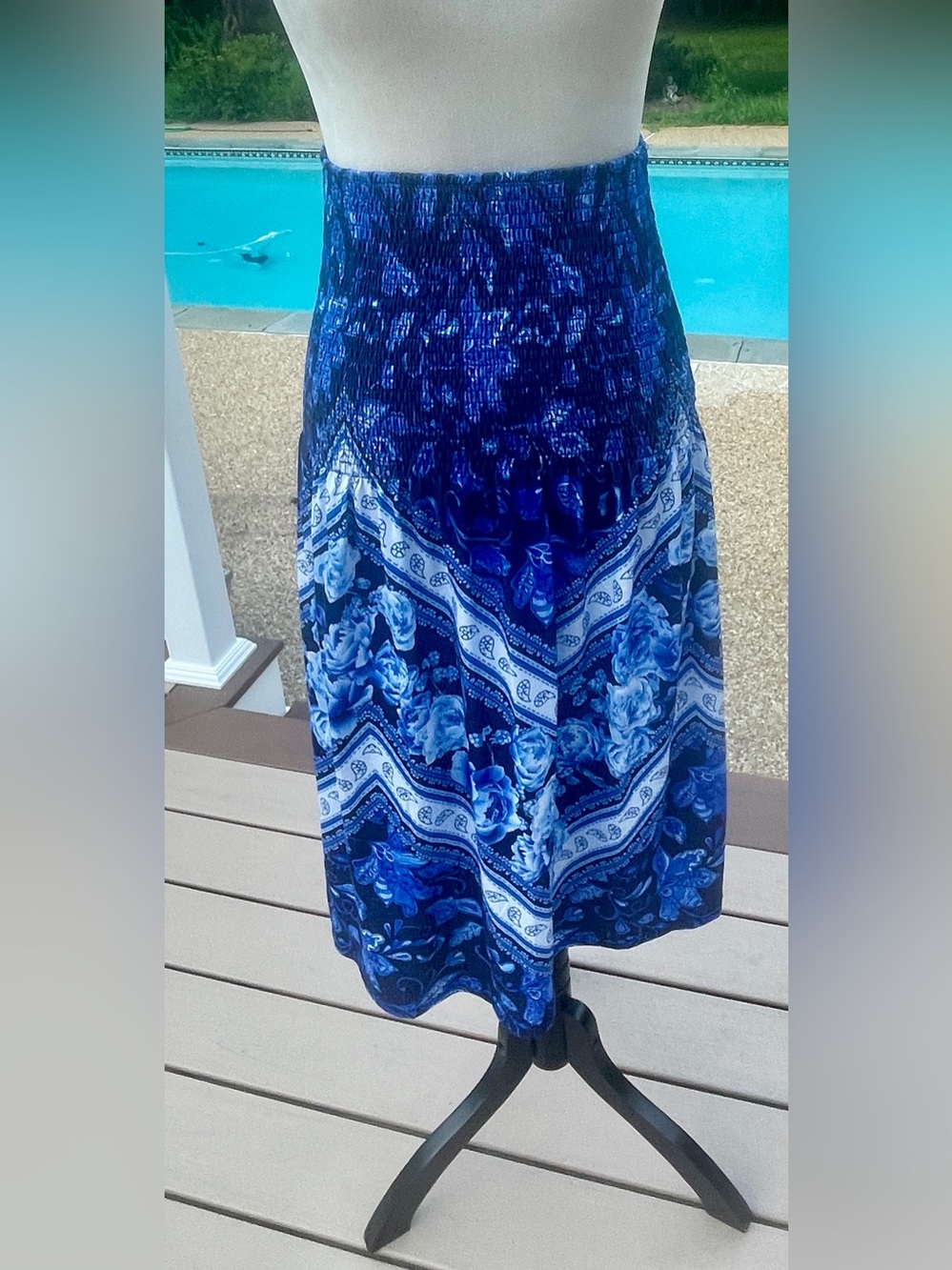 Blue Floral Strapless Smocked Convertible
Mini Dress or Midi Skirt. Medium. - Picture 5 of 5
